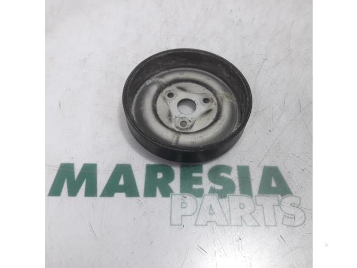 Usagé Pompe à eau Peugeot 308 (4A/C) 1.6 VTI 16V Prix € 15,00 Règlement à la marge proposé par Maresia Parts