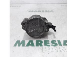 Usagé Pompe à vide (diesel) Citroen C3 (FC/FL/FT) 1.6 HDi 16V 92 Prix € 50,00 Règlement à la marge proposé par Maresia Parts