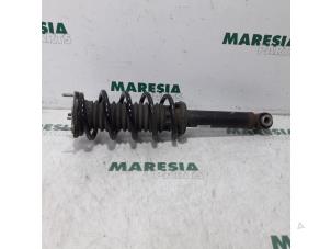 Used Front shock absorber rod, left Peugeot 407 SW (6E) 2.2 16V Price € 45,00 Margin scheme offered by Maresia Parts