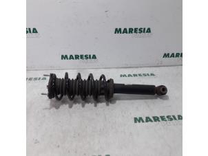 Used Front shock absorber rod, right Peugeot 407 SW (6E) 2.2 16V Price € 45,00 Margin scheme offered by Maresia Parts