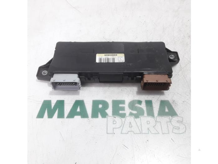 Usagé Ordinateur divers Alfa Romeo 159 Sportwagon (939BX) 1.8 MPI 16V Prix € 40,00 Règlement à la marge proposé par Maresia Parts