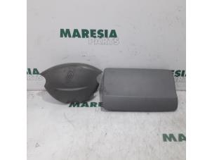 Used Airbag set Renault Twingo (C06) 1.2 16V Price € 157,50 Margin scheme offered by Maresia Parts