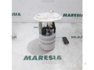 Usagé Pompe d'injection Citroen C3 (SC) 1.0 Vti 68 12V Prix € 45,00 Règlement à la marge proposé par Maresia Parts