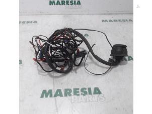 Used Towbar wiring kit Renault Espace (JK) 2.2 dCi 150 16V Grand Espace Price € 50,00 Margin scheme offered by Maresia Parts