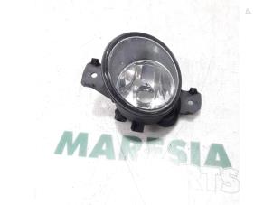 Gebrauchte Nebelscheinwerfer links vorne Renault Clio II (BB/CB) 1.6 16V Preis € 25,00 Margenregelung angeboten von Maresia Parts