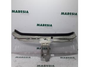 Used Lock plate Renault Clio II (BB/CB) 1.6 16V Price € 50,00 Margin scheme offered by Maresia Parts