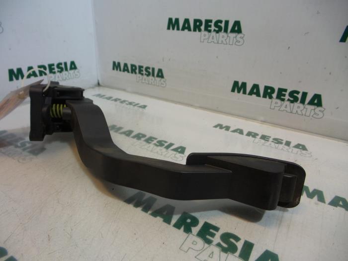 Gebrauchte Gaspedalposition Sensor Peugeot 206 (2A/C/H/J/S) 1.4 HDi Preis € 35,00 Margenregelung angeboten von Maresia Parts