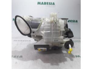 Used Heater housing Citroen C4 Berline (NC) 1.6 Hdi 90 Price € 210,00 Margin scheme offered by Maresia Parts