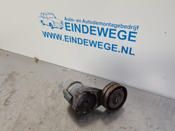 Usados Rodillo tensor correa múltiple Volkswagen Golf IV (1J1) 1.6 16V Precio € 20,00 Norma de margen ofrecido por Auto- en demontagebedrijf Eindewege