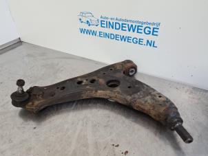 Used Front wishbone, left Volkswagen Fox (5Z) 1.4 TDI Price € 25,00 Margin scheme offered by Auto- en demontagebedrijf Eindewege