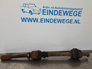 Used Front drive shaft, right Peugeot 307 (3A/C/D) 1.6 16V Price € 40,00 Margin scheme offered by Auto- en demontagebedrijf Eindewege