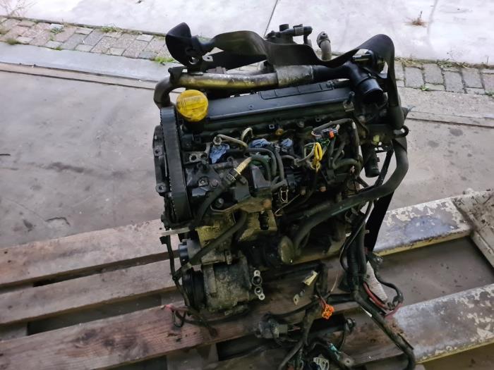 Used Engine Renault Clio III (BR/CR) 1.5 dCi 70 Price € 250,00 Margin scheme offered by Auto- en demontagebedrijf Eindewege