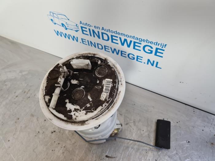 Gebrauchte Kraftstoffpumpe Elektrisch Citroen C4 Coupé (LA) 1.6 16V Preis € 30,00 Margenregelung angeboten von Auto- en demontagebedrijf Eindewege