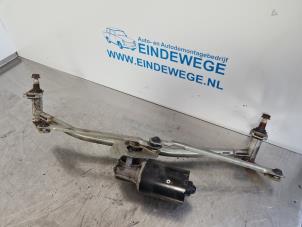 Used Wiper motor + mechanism Volkswagen Golf IV (1J1) 2.3 V5 GTI Price € 30,00 Margin scheme offered by Auto- en demontagebedrijf Eindewege