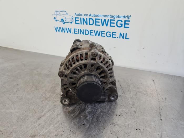 Gebrauchte Dynamo Nissan Kubistar (F10) 1.5 dCi 65 Preis € 35,00 Margenregelung angeboten von Auto- en demontagebedrijf Eindewege