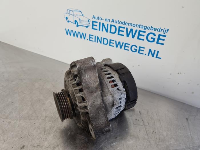Begagnade Dynamo Fiat Punto II (188) 1.2 60 S Pris € 30,00 Marginaltabell erbjuds av Auto- en demontagebedrijf Eindewege
