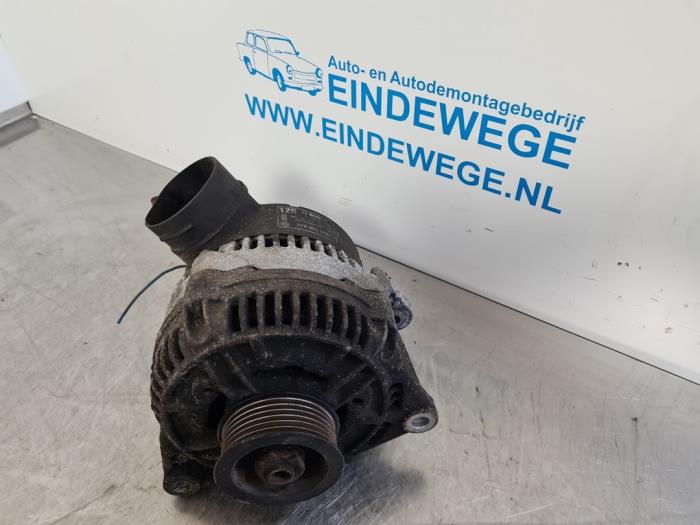 Begagnade Dynamo Audi A6 (C5) 2.4 V6 30V Pris € 40,00 Marginaltabell erbjuds av Auto- en demontagebedrijf Eindewege