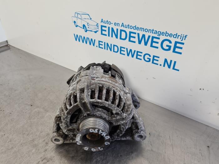 Gebrauchte Dynamo Opel Astra G Caravan (F35) 2.0 Di 16V Preis € 35,00 Margenregelung angeboten von Auto- en demontagebedrijf Eindewege