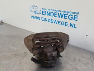 Used Rear brake calliper, left Peugeot 206 (2A/C/H/J/S) 1.6 16V Price € 30,00 Margin scheme offered by Auto- en demontagebedrijf Eindewege
