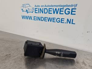 Used Wiper switch Peugeot 206 (2A/C/H/J/S) 1.6 16V Price € 20,00 Margin scheme offered by Auto- en demontagebedrijf Eindewege