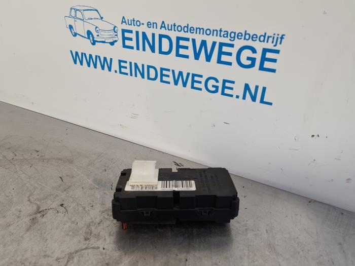 Begagnade Däcktrycksmodul Peugeot 407 SW (6E) 2.0 HDiF 16V Pris € 35,00 Marginaltabell erbjuds av Auto- en demontagebedrijf Eindewege