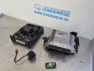 Usados Ordenador de gestión de motor Peugeot 407 SW (6E) 2.0 HDiF 16V Precio € 150,00 Norma de margen ofrecido por Auto- en demontagebedrijf Eindewege