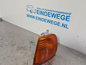 Used Indicator lens, left Volkswagen Caddy II (9K9A) 1.9 SDI Price € 5,00 Margin scheme offered by Auto- en demontagebedrijf Eindewege