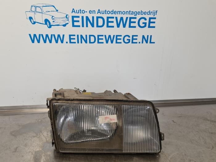 Headlight, right from a Mercedes-Benz S (W126)  1986