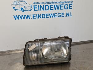 Używane Reflektor lewy Mercedes S (W126) Cena € 65,00 Procedura marży oferowane przez Auto- en demontagebedrijf Eindewege
