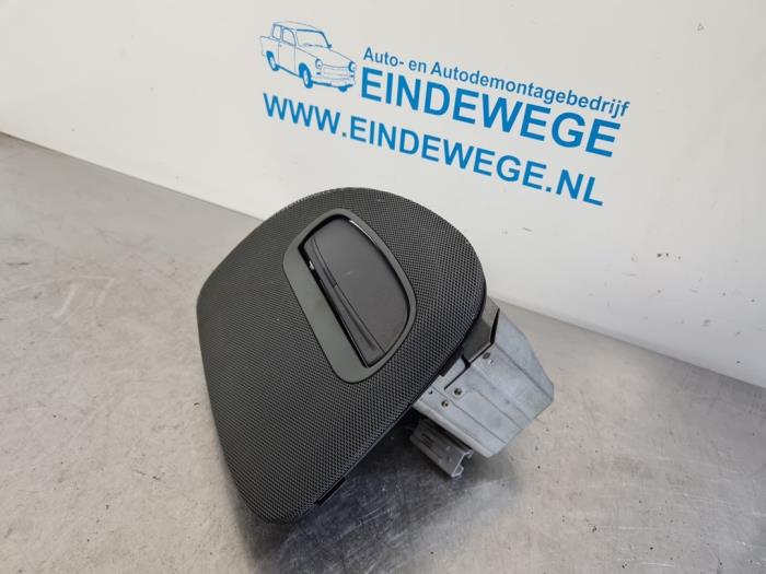Begagnade Innerdisplay Volvo S80 (TR/TS) 2.9 SE 24V Pris € 50,00 Marginaltabell erbjuds av Auto- en demontagebedrijf Eindewege