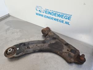 Used Front wishbone, right Opel Meriva 1.4 16V Twinport Price € 25,00 Margin scheme offered by Auto- en demontagebedrijf Eindewege