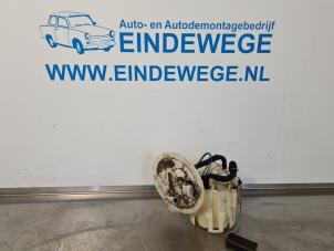 Used Electric fuel pump Opel Astra H GTC (L08) 1.4 16V Twinport Price € 30,00 Margin scheme offered by Auto- en demontagebedrijf Eindewege