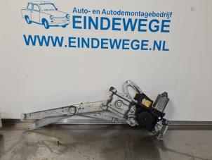 Używane Mechanizm szyby lewej przedniej wersja 2-drzwiowa Opel Corsa B (73/78/79) 1.4i Cena € 30,00 Procedura marży oferowane przez Auto- en demontagebedrijf Eindewege