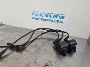 Used Ignition coil Opel Frontera (6B) 2.2i 16V Price € 35,00 Margin scheme offered by Auto- en demontagebedrijf Eindewege