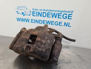 Used Front brake calliper, right Opel Frontera (6B) 2.2i 16V Price € 40,00 Margin scheme offered by Auto- en demontagebedrijf Eindewege