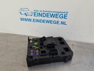 Used Fuse box Peugeot 407 SW (6E) 2.0 HDiF 16V Price € 90,00 Margin scheme offered by Auto- en demontagebedrijf Eindewege