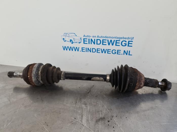 Gebrauchte Antriebswelle links vorne Opel Vectra C GTS 2.2 DIG 16V Preis € 35,00 Margenregelung angeboten von Auto- en demontagebedrijf Eindewege