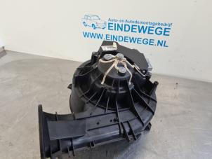 Used Heating and ventilation fan motor Opel Vectra C GTS 2.2 DIG 16V Price € 65,00 Margin scheme offered by Auto- en demontagebedrijf Eindewege