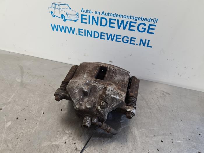 Gebrauchte Bremszange links vorne Honda Civic (EP/EU) 1.7 CTDi 16V Preis € 40,00 Margenregelung angeboten von Auto- en demontagebedrijf Eindewege