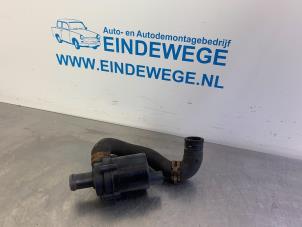 Gebrauchte Zusätzliche Wasserpumpe Opel Vectra C GTS 3.0 CDTI V6 24V Preis € 30,00 Margenregelung angeboten von Auto- en demontagebedrijf Eindewege