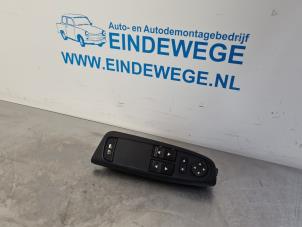 Used Multi-functional window switch Fiat Stilo (192A/B) 1.6 16V Price € 20,00 Margin scheme offered by Auto- en demontagebedrijf Eindewege