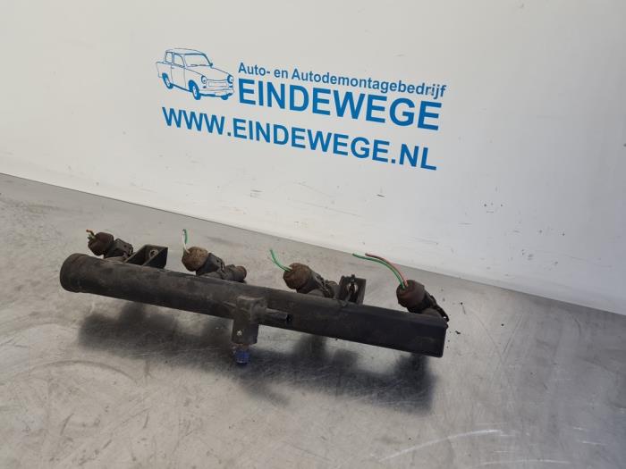 Citroen Xsara Picasso Fuel injector nozzles stock