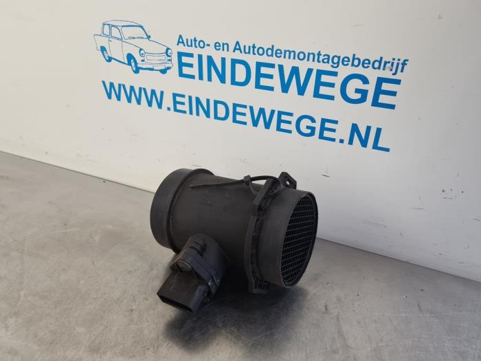 Gebrauchte Luftmassenmesser BMW 7 serie (E38) 735i/iL V8 32V Preis € 40,00 Margenregelung angeboten von Auto- en demontagebedrijf Eindewege