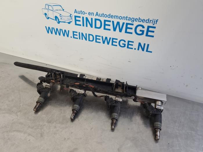 Usagé Système d'injection BMW 3 serie (E46/4) 316i 16V Prix € 50,00 Règlement à la marge proposé par Auto- en demontagebedrijf Eindewege