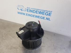 Usados Motor de ventilador de calefactor Citroen Xsara Picasso (CH) 1.8 16V Precio € 30,00 Norma de margen ofrecido por Auto- en demontagebedrijf Eindewege