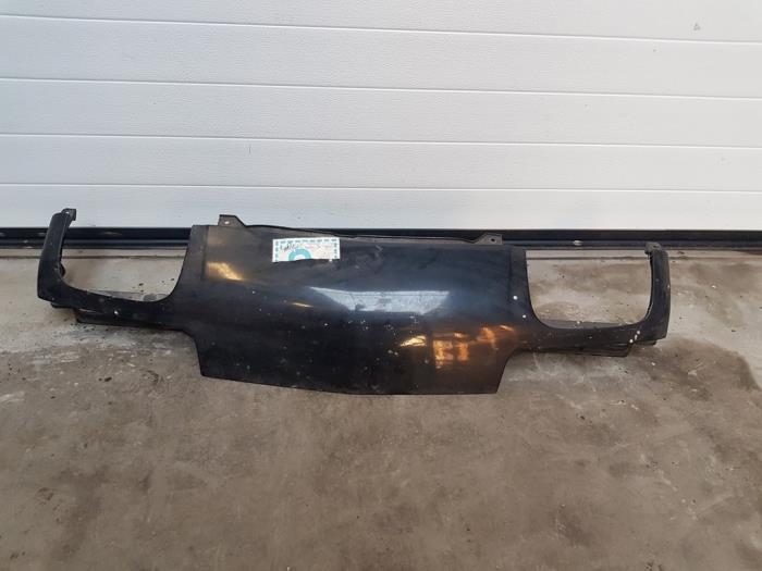 Używane Panel przedni Volvo 480 Cena € 50,00 Procedura marży oferowane przez Auto- en demontagebedrijf Eindewege