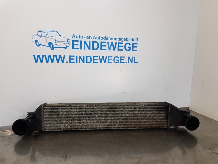 Usados Intercooler Mercedes C (W203) 2.2 C-200 CDI 16V Precio € 35,00 Norma de margen ofrecido por Auto- en demontagebedrijf Eindewege