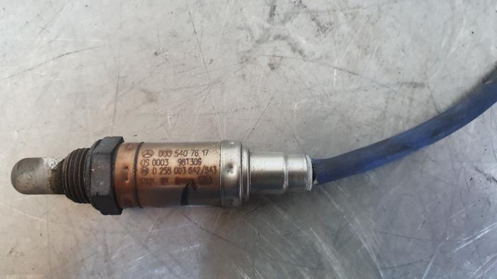 Lambda probe from a Mercedes-Benz S (W220) 4.3 S-430 V8 24V 1999