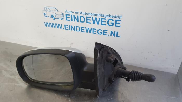 Wing mirror, left from a Opel Corsa C (F08/68) 1.2 16V Twin Port 2006