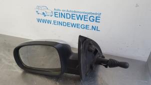 Used Wing mirror, left Opel Corsa C (F08/68) 1.2 16V Twin Port Price € 25,00 Margin scheme offered by Auto- en demontagebedrijf Eindewege
